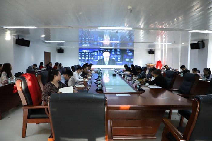  主題黨日活動(dòng)丨廣西工程咨詢(xún)集團(tuán)基層黨支部集中學(xué)習(xí)黨的十九屆六中全會(huì)精神