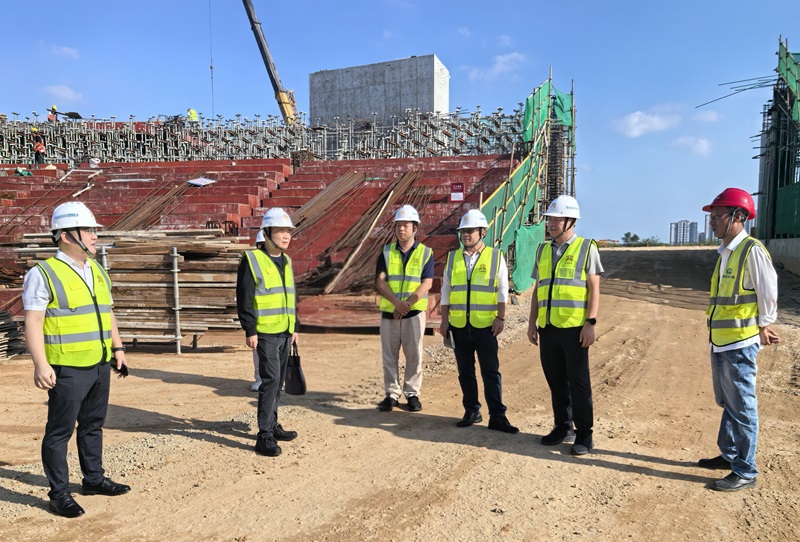 廣西工程咨詢集團(tuán)外部董事調(diào)研中國東盟（北海）體育實訓(xùn)基地工程項目